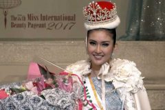 kevin-liliana-dinobatkan-jadi-miss-internasional-2017
