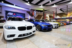 iam-mbtech-surabaya-banjir-mobil-mewah