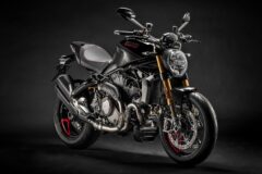 ducati-monster-1200-s-black-on-black-siap-dipinang