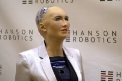 robot-humanoid-sophia-hadir-di-csis-jakarta