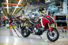 ducati-rayakan-produksi-ke-100k-multistrada