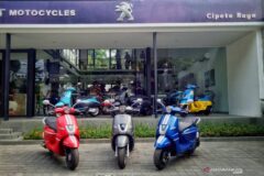 peugeot-hadirkan-warna-baru-untuk-django-di-flagship-store-barunya