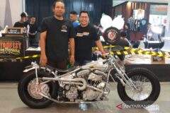 modifikasi-motor-kedux-garage-borong-penghargaan-kustomfest-2019