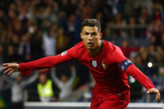 ronaldo-cetak-gol-ke-700-dalam-karir-sepakbola