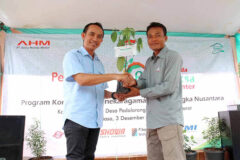 ahm-tanam-1-000-pohon-buah-langka-di-padalarang