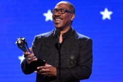 eddie-murphy-raih-lifetime-achievement-di-critics-choice-awards