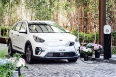 kia-ungkap-harga-terbaru-niro-ev-2020