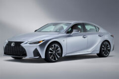 desain-agresif-lexus-is-series-2021