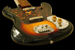 gitar-jimi-hendrix-dilelang-terjual-rp-317-milyar