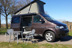 bisa-dipesan-camper-van-alternatif-saat-liburan