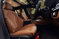 interior-premium-bmw-530i-touring-m-sport