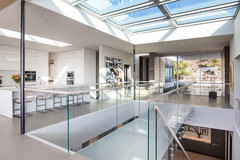 rumah-lebih-estetik-dengan-skylight