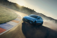 hyundai-ioniq-6-n-siap-track-day-dan-drifting