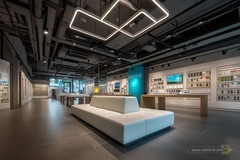 cozy-sofa-island-modern-gadget-store